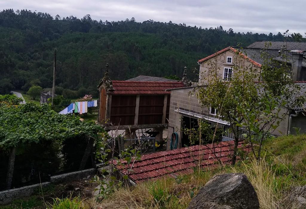 Hórreo do Reguengo - Valga - San Salvador de Setecoros