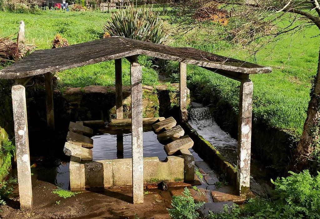 Lavadoiro de Tarrío - Dodro - San Xián de Laíño