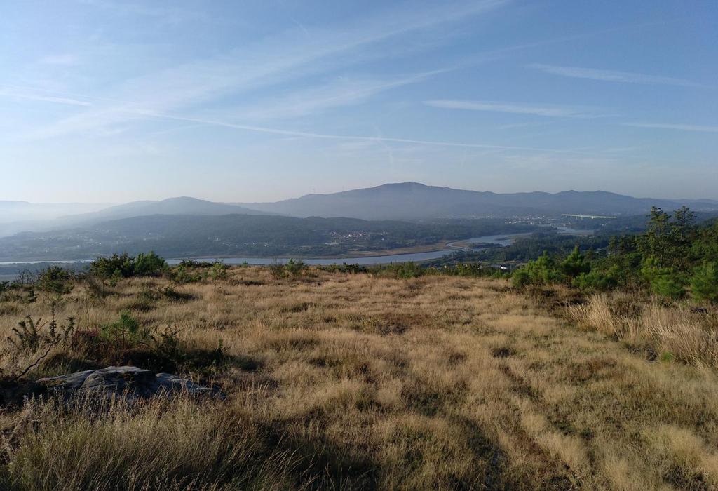 Panorámica dos Outeiros de Paredes - Dodro - San Xoán de Laíño