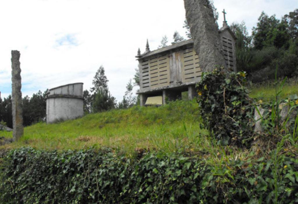 Pombal de Corques - Rianxo - San Salvador de Taragoña